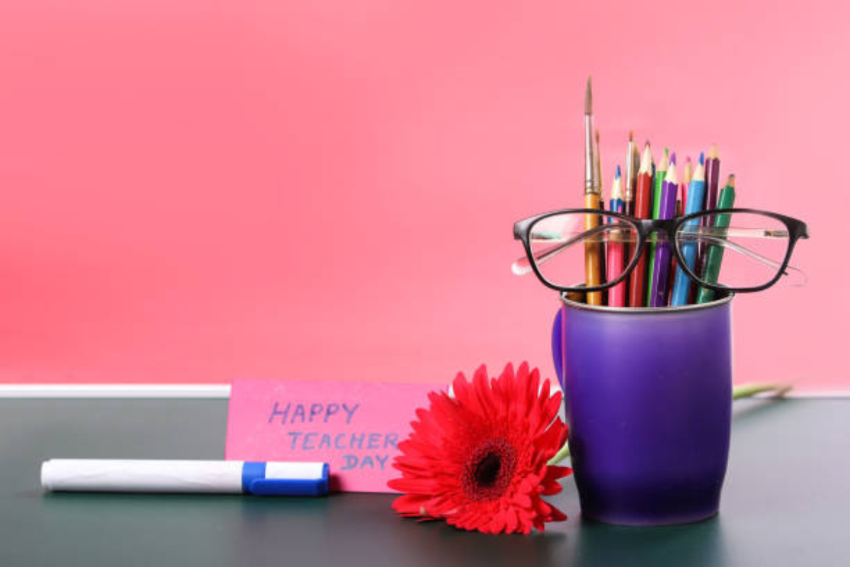 10 Gift Ideas For Teachers Day