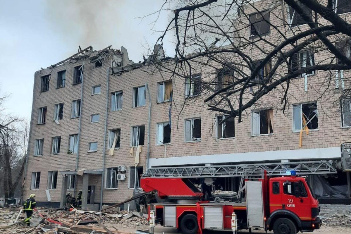 Авдеевка 19 02 2024. Разрушенное здание. Разрушения на Украине. Разрушения в Украине 24 февраля. Фото обстрела в украинн.